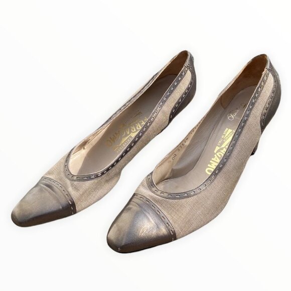 Salvatore Ferragamo Vintage Pumps Almond Toe Size 10 Beige Cap‎ Leather Heels - Picture 3 of 8